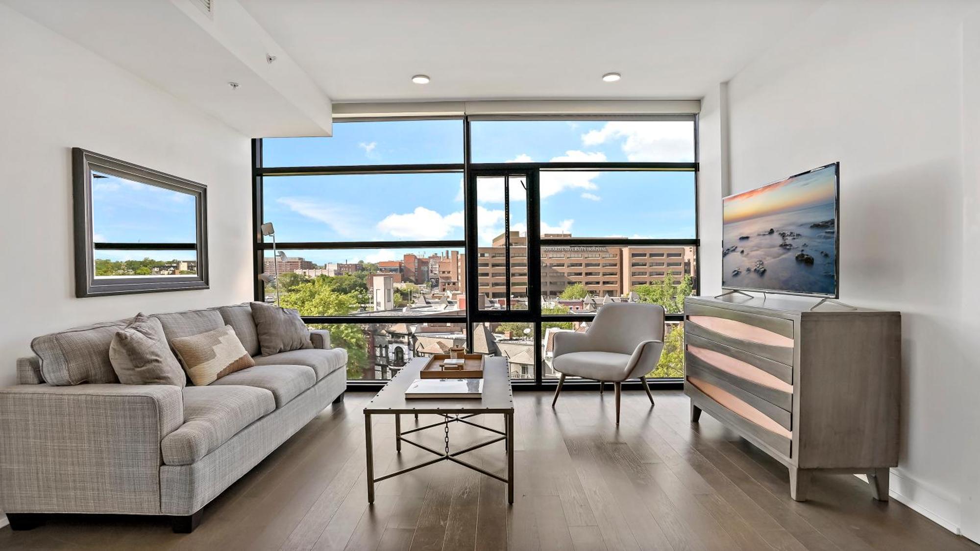 Pure Voyage Shaw Aparthotel Washington Ngoại thất bức ảnh