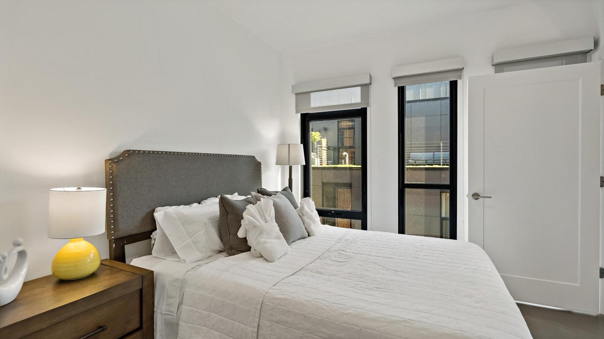 Pure Voyage Shaw Aparthotel Washington Ngoại thất bức ảnh