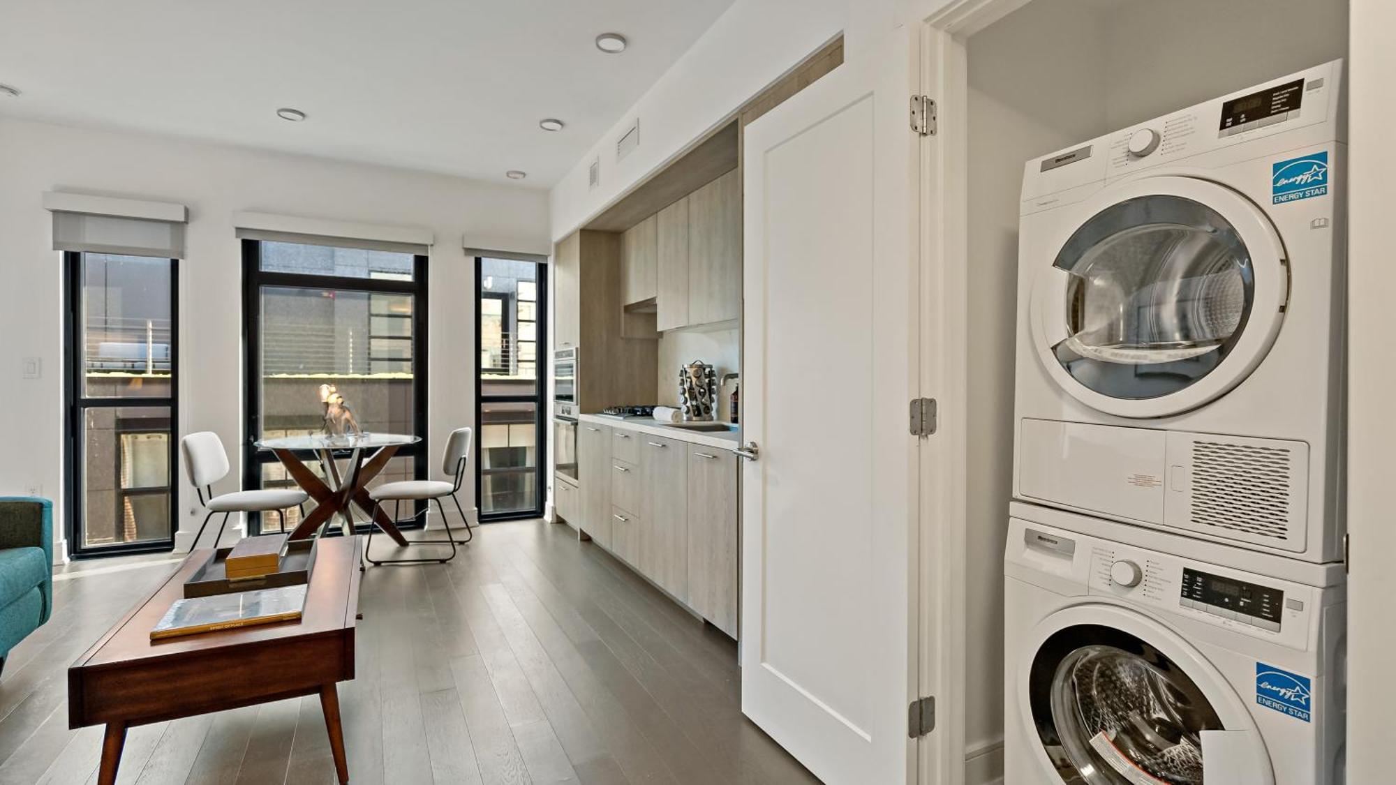 Pure Voyage Shaw Aparthotel Washington Ngoại thất bức ảnh