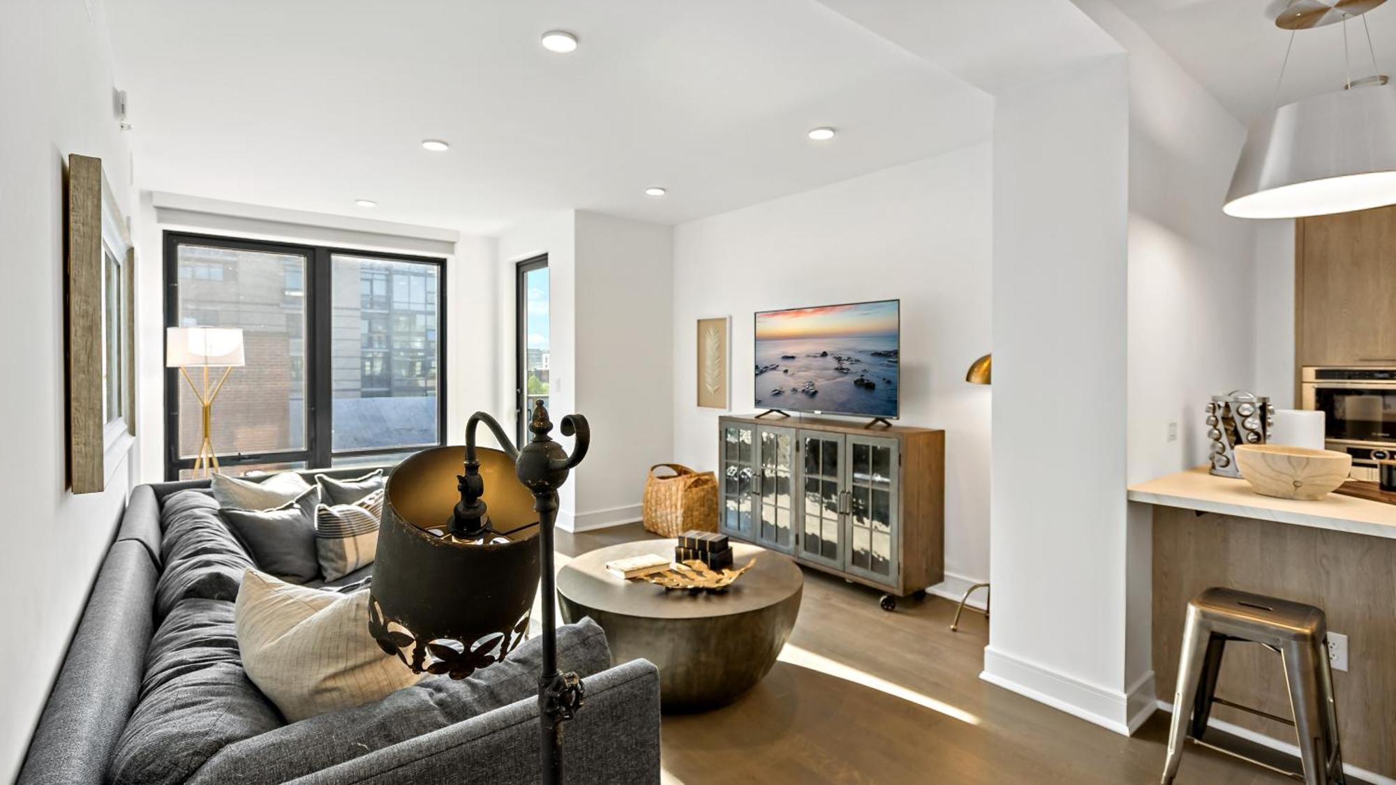 Pure Voyage Shaw Aparthotel Washington Ngoại thất bức ảnh