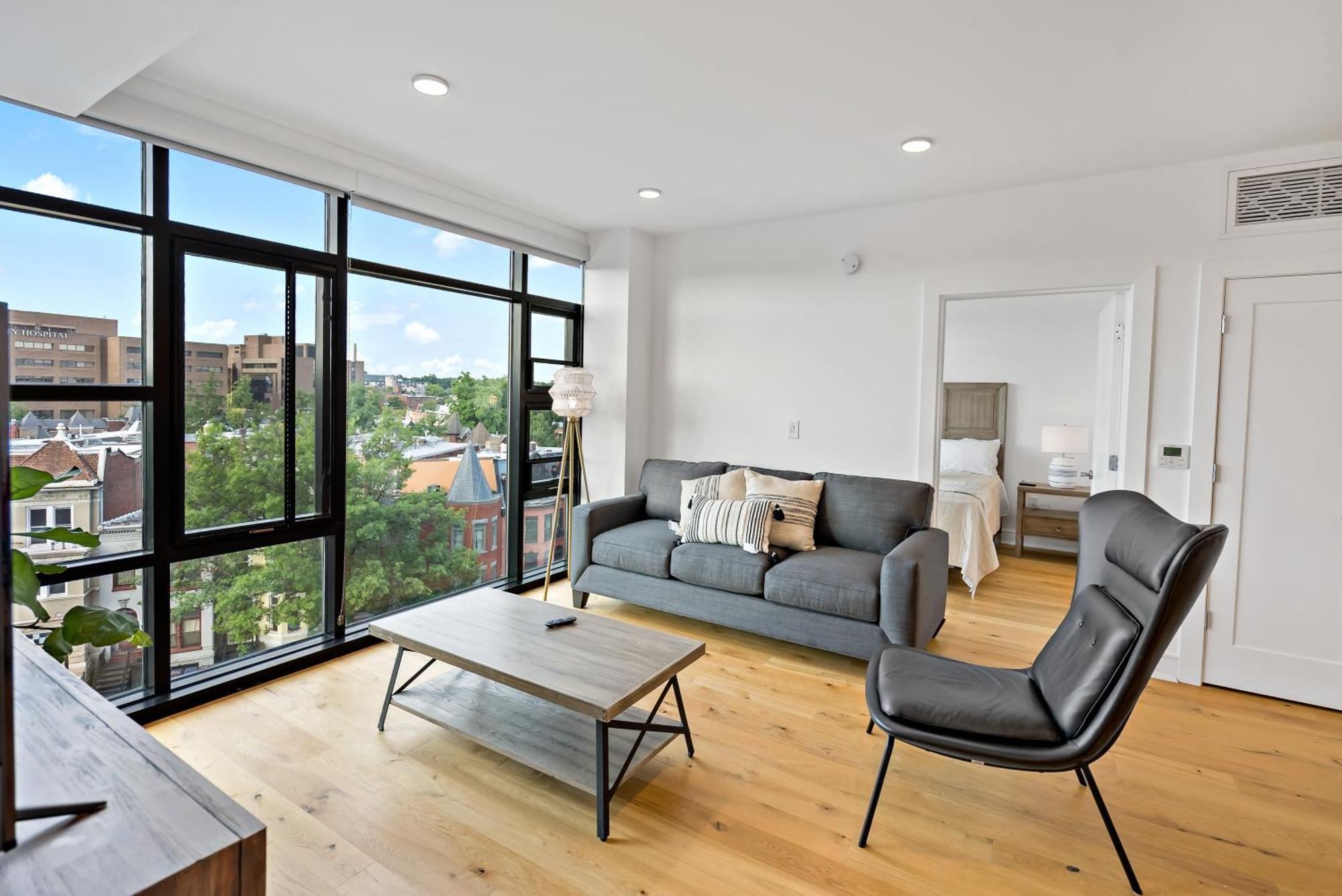 Pure Voyage Shaw Aparthotel Washington Ngoại thất bức ảnh