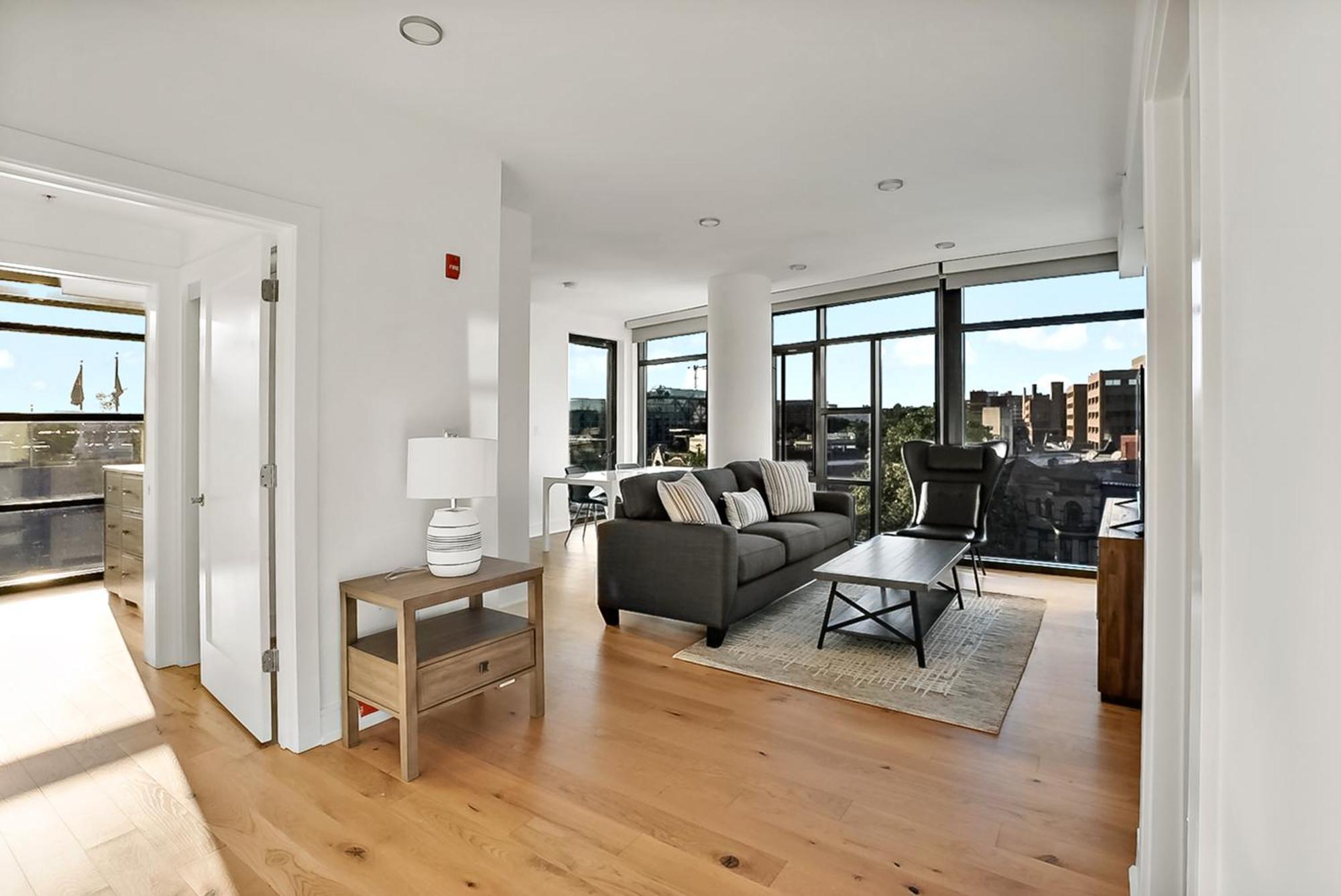 Pure Voyage Shaw Aparthotel Washington Ngoại thất bức ảnh